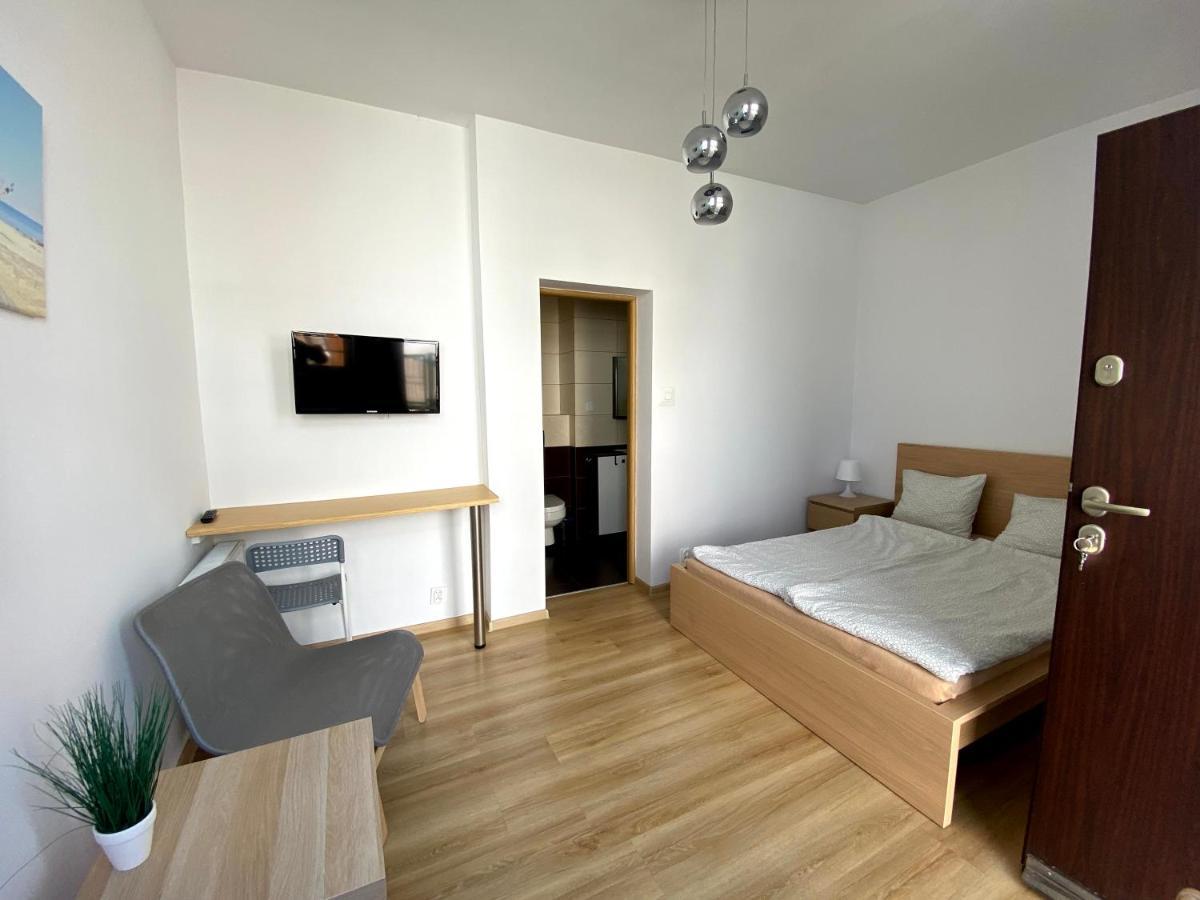 Zefir Pokoje Apartment Unieście Екстериор снимка