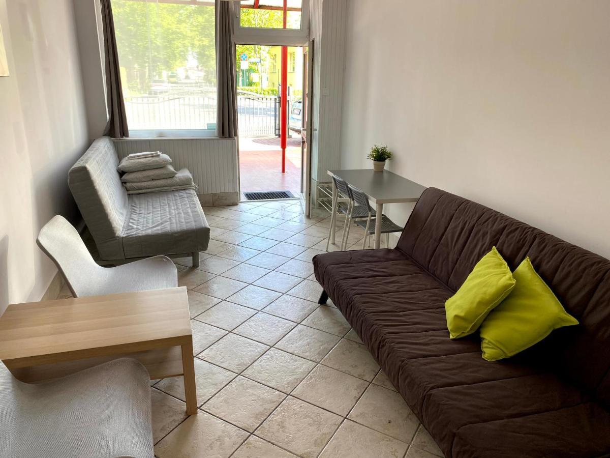 Zefir Pokoje Apartment Unieście Екстериор снимка