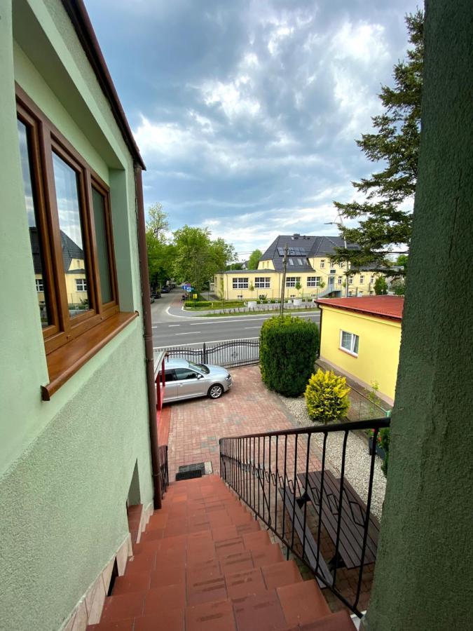 Zefir Pokoje Apartment Unieście Екстериор снимка