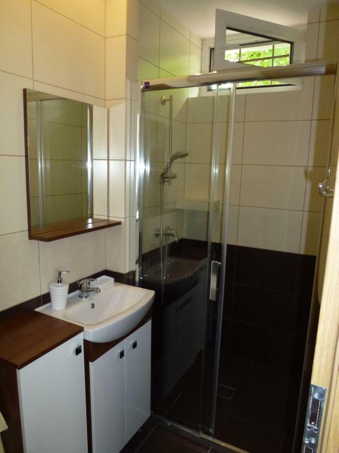 Zefir Pokoje Apartment Unieście Екстериор снимка